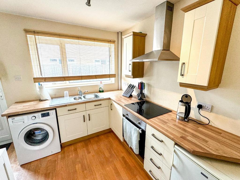 Station Road, Bawtry, Doncaster, DN10 6QD 3 bed detached bungalow for
