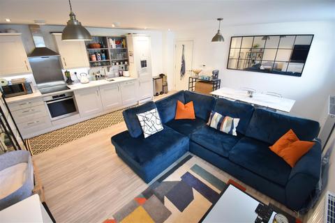 2 bedroom flat for sale, Chapel Road, Fishponds