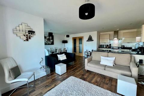 2 bedroom apartment for sale, Locks Common Road, Porthcawl, Bridgtend County Borough, CF36 3DZ
