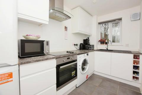 210 Mullards Close, Mitcham, CR4 4FF