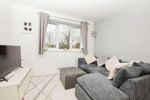 210 Mullards Close, Mitcham, CR4 4FF