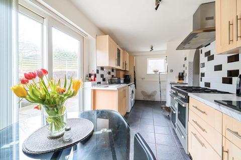 2 bedroom semi-detached house for sale, Silk Mill Drive, Leeds