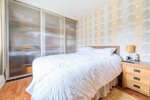 70 Silk Mill Drive, Leeds, LS16 6PR