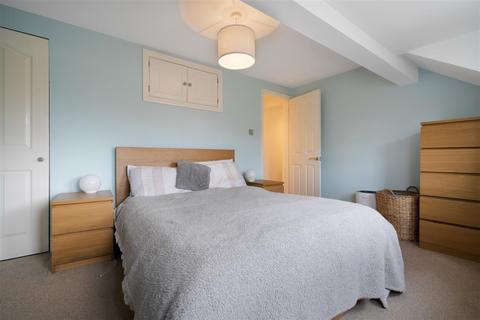 2 bedroom semi-detached house for sale, Fernbank Road, Ascot