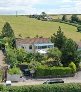 2 Chichester Close, Instow, Bideford, EX39 4JT