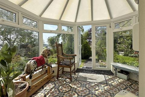 2 Chichester Close, Instow, Bideford, EX39 4JT