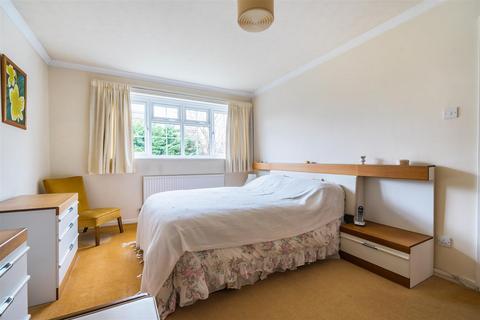 4 bedroom detached house for sale, Chattenden Court, Penenden Heath, Maidstone