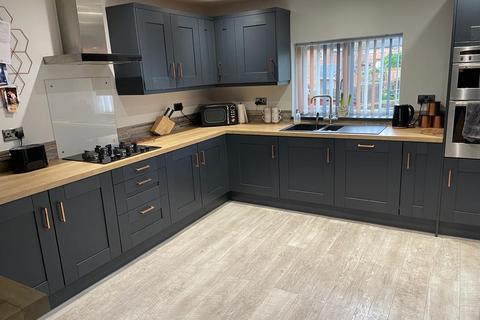 9 Birch Lane, Rugeley, WS15 1EJ
