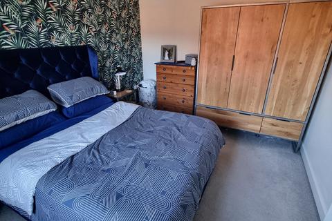 2 bedroom bungalow for sale - Comfrey Road, Stowupland, Stowmarket, IP14