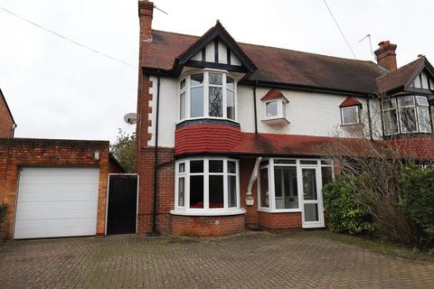 4 bedroom semi-detached house for sale, Loose Road, Maidstone