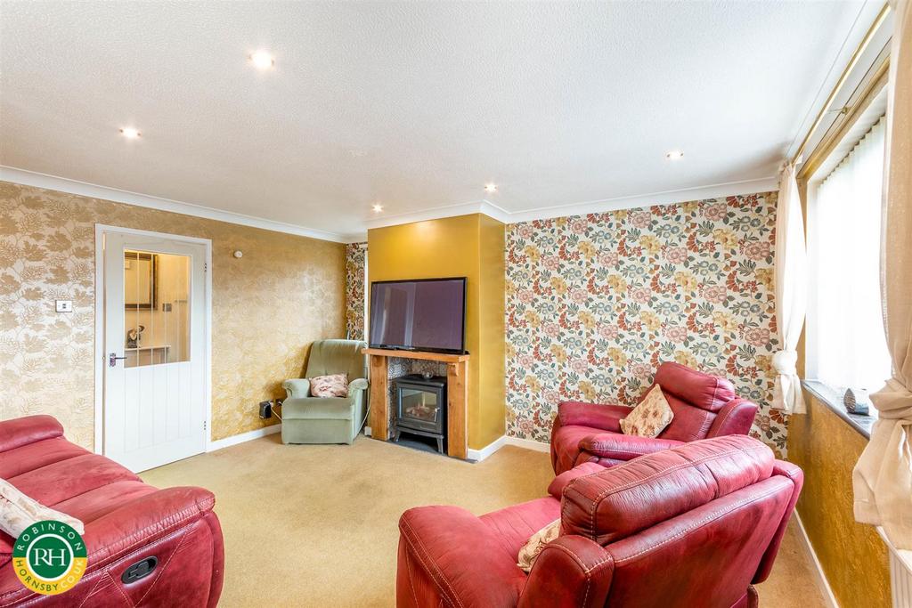 Apostle Close, Warmsworth, Doncaster 3 bed detached bungalow for sale