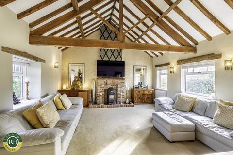 3 bedroom barn conversion for sale, Limestone Hill, Tickhill, Doncaster