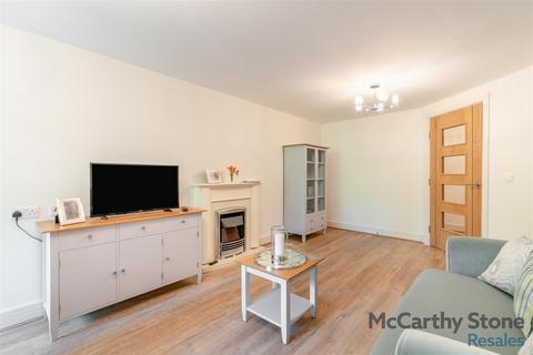 1 bedroom apartment for sale, Glenhills Court, Little Glen Road, Glen Parva, Leicester