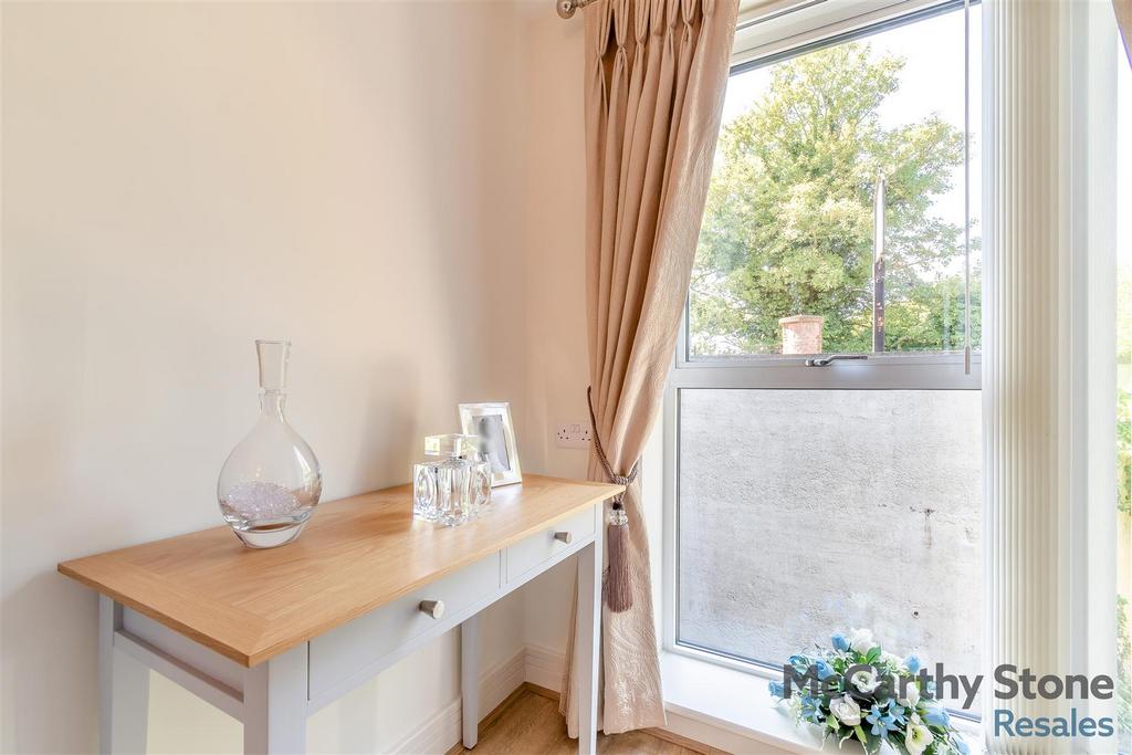 8648315-interior17.jpg