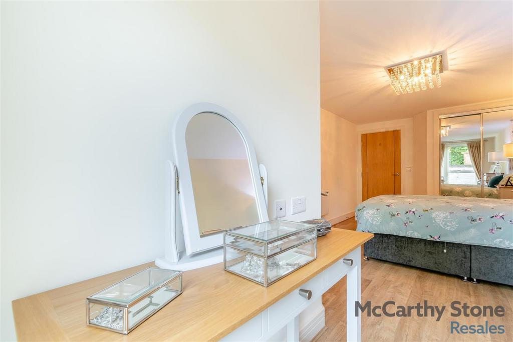 8648315-interior18.jpg