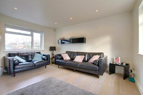 3 bedroom semi-detached house for sale, Dudley Avenue, Waltham Cross