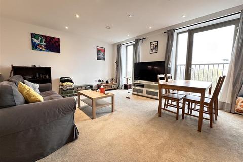 1 bedroom apartment for sale, Local Crescent, Salford