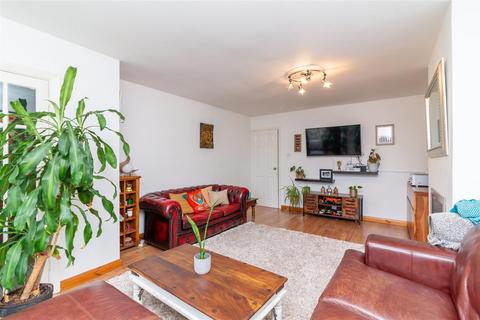 18 Covert Close, Keyworth, Nottingham, NG12 5GB