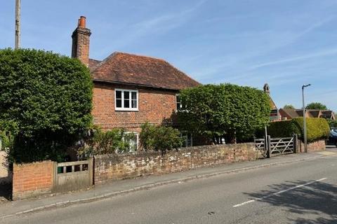 4 bedroom detached house for sale, Waltham Road, White Waltham, Maidenhead