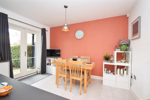 4 bedroom townhouse for sale, The Old Meadow, Shrewsbury