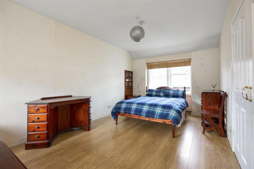 51 Main Street Crossford 18.jpg