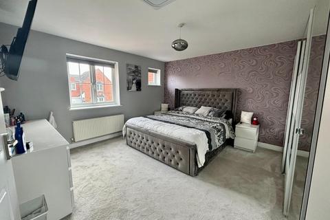 3 bedroom end of terrace house for sale, Dunnock Lane, Grange Park, Northampton NN4