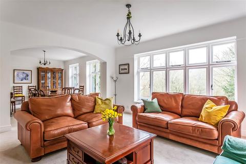 7 bedroom detached house for sale, Wilderness Road, Oxted