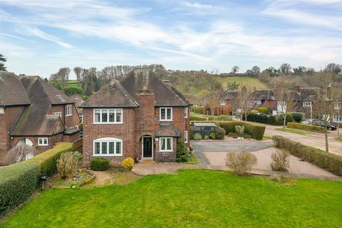 4 bedroom detached house for sale, Cragmoor Road, Burton Joyce