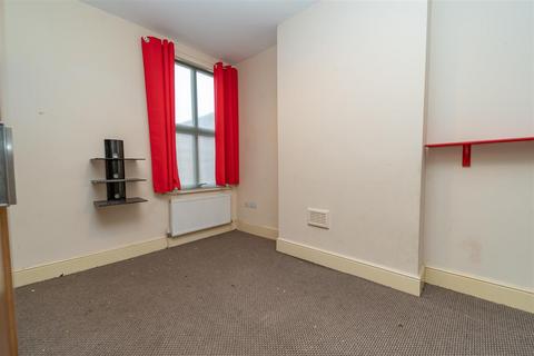 5 bedroom terraced house for sale, Albany Road, Chorlton