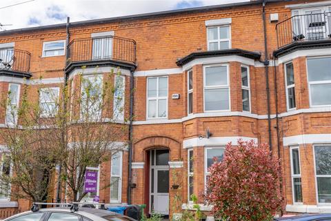 5 bedroom terraced house for sale, Albany Road, Chorlton
