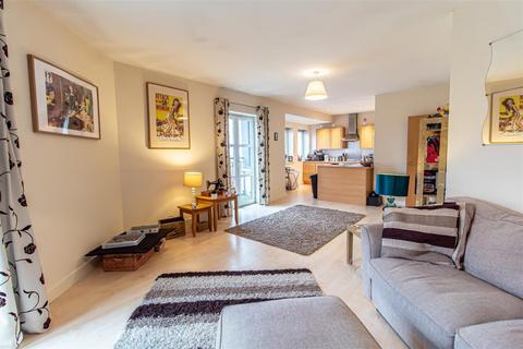 2 bedroom apartment for sale - Fleming House, Ockbrook Drive, Mapperley, Nottingham