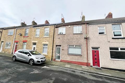 3 bedroom terraced house for sale - South Street, Spennymoor
