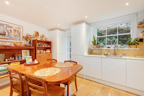 26b Alma Street, London, NW5 3DH