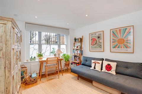 26b Alma Street, London, NW5 3DH