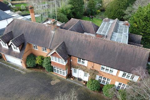 9 bedroom detached house for sale, Barnet Lane, Elstree, Borehamwood