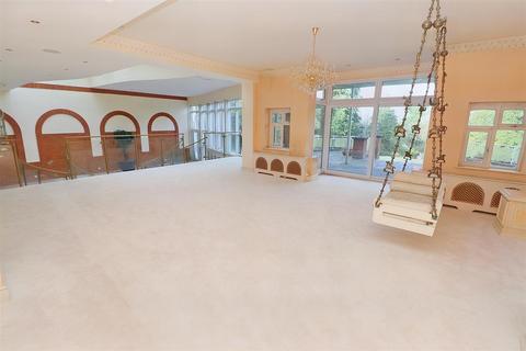 9 bedroom detached house for sale, Barnet Lane, Elstree, Borehamwood