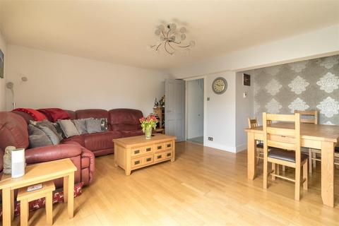 219 Monks Walk, Buntingford, SG9 9DY