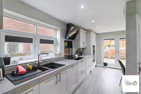 99 Baddeley Hall Road, Stoke-on-trent, ST2 7LE