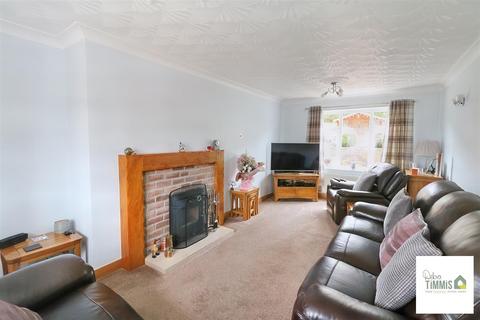99 Baddeley Hall Road, Stoke-on-trent, ST2 7LE