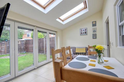 15 Smithall Road, Beverley, HU17 9GU