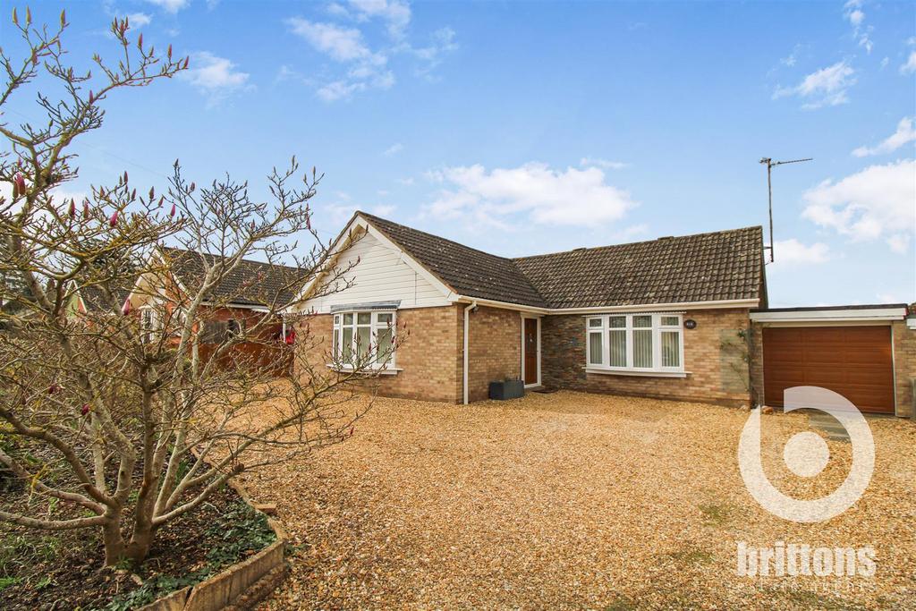 Nursery Lane, South Wootton 3 bed detached bungalow for sale £350,000