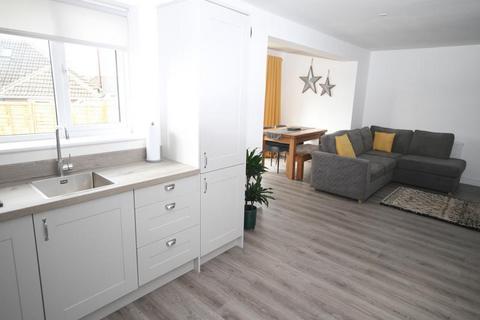 19 Plumpton End, Bradford, BD2 1LY