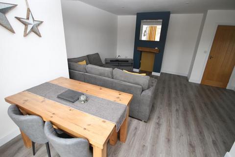 19 Plumpton End, Bradford, BD2 1LY