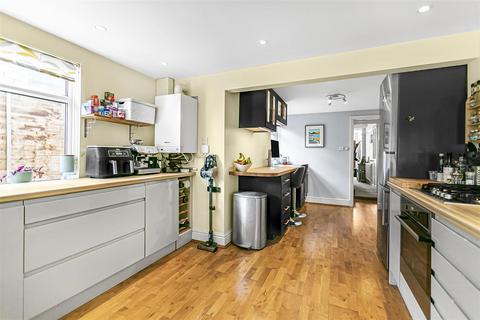 19 Fulbourn Road, Cherry Hinton, Cambridge, CB1 9JL