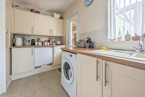 3 bedroom semi-detached house for sale, Tannersfield Way, Newmarket CB8