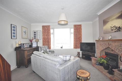 3 bedroom semi-detached house for sale, The Cedars, Wendover HP22