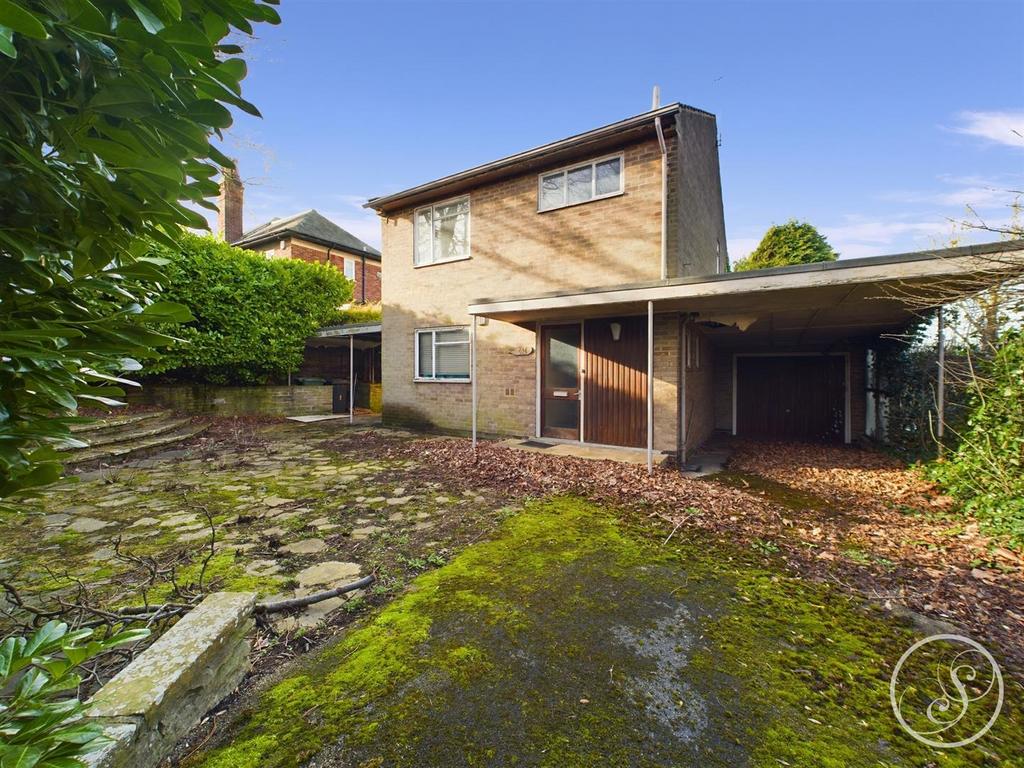 Primley Park Mount, Leeds 3 bed detached house for sale £450,000
