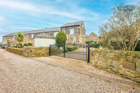 4 bedroom barn conversion for sale - Newhill Road, Wath-Upon-Dearne, Rotherham