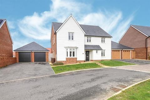 6 bedroom detached house for sale, Cascades Way, Bexhill-On-Sea