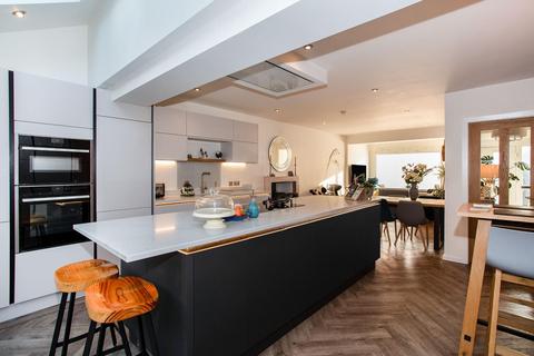 14 Crestholme Close, Knaresborough, HG5 0SR